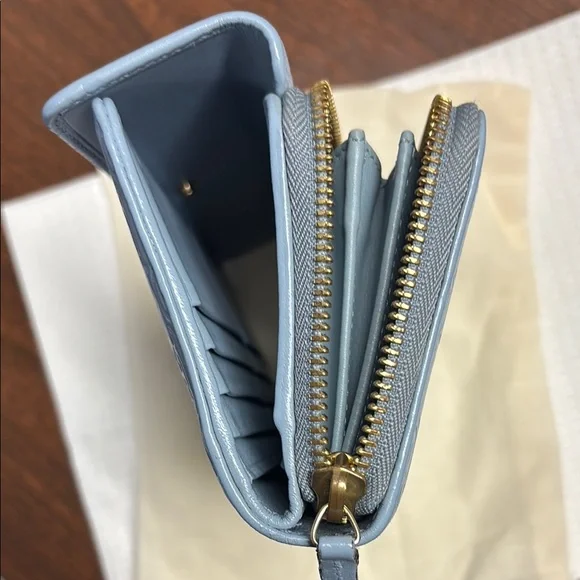 Gucci Light Blue Embossed Wallet #GUC-223